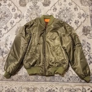 - NWOT. BRAVO SERIES BY BURKS BAY.